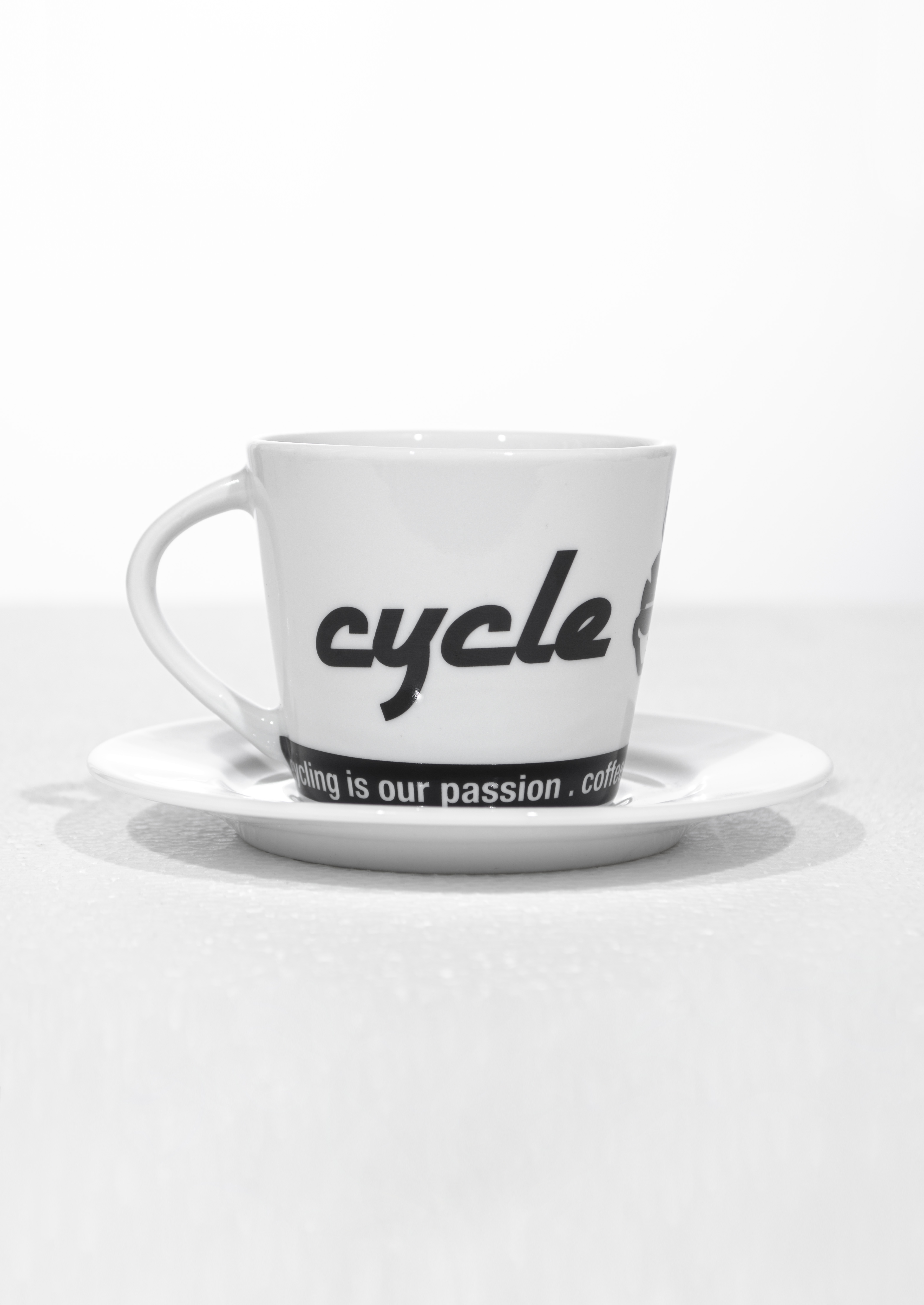 CycleCafe Espresso Tasse mit Untersetzer / NOW go RIDE