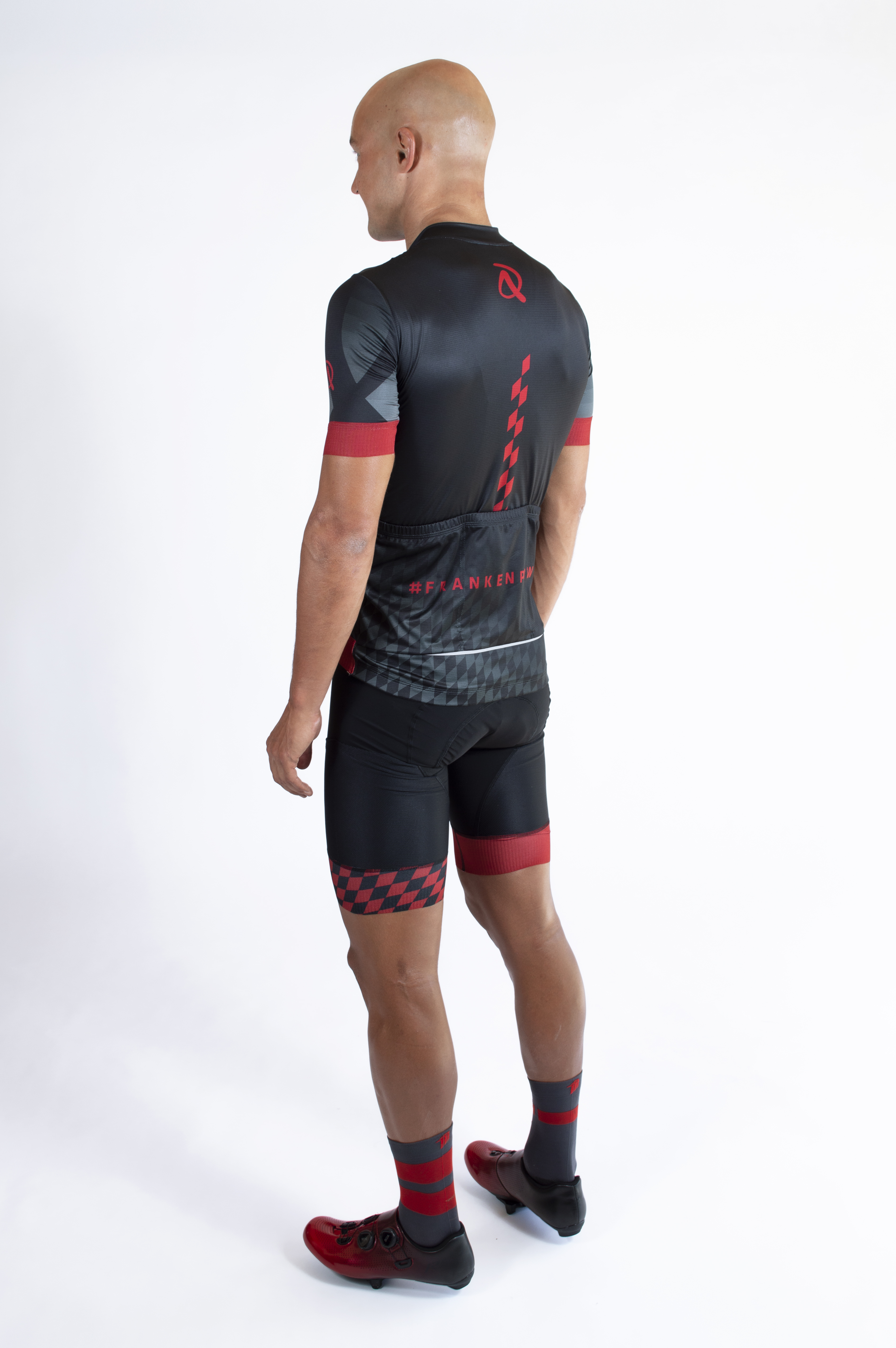 AeroSeam Cargo-BibShorts RRT2353M / schwarz - rot / Andi Dreitz AeroSeam Cargo-BibShorts RRT2353M / schwarz - rot / Andi Dreitz
