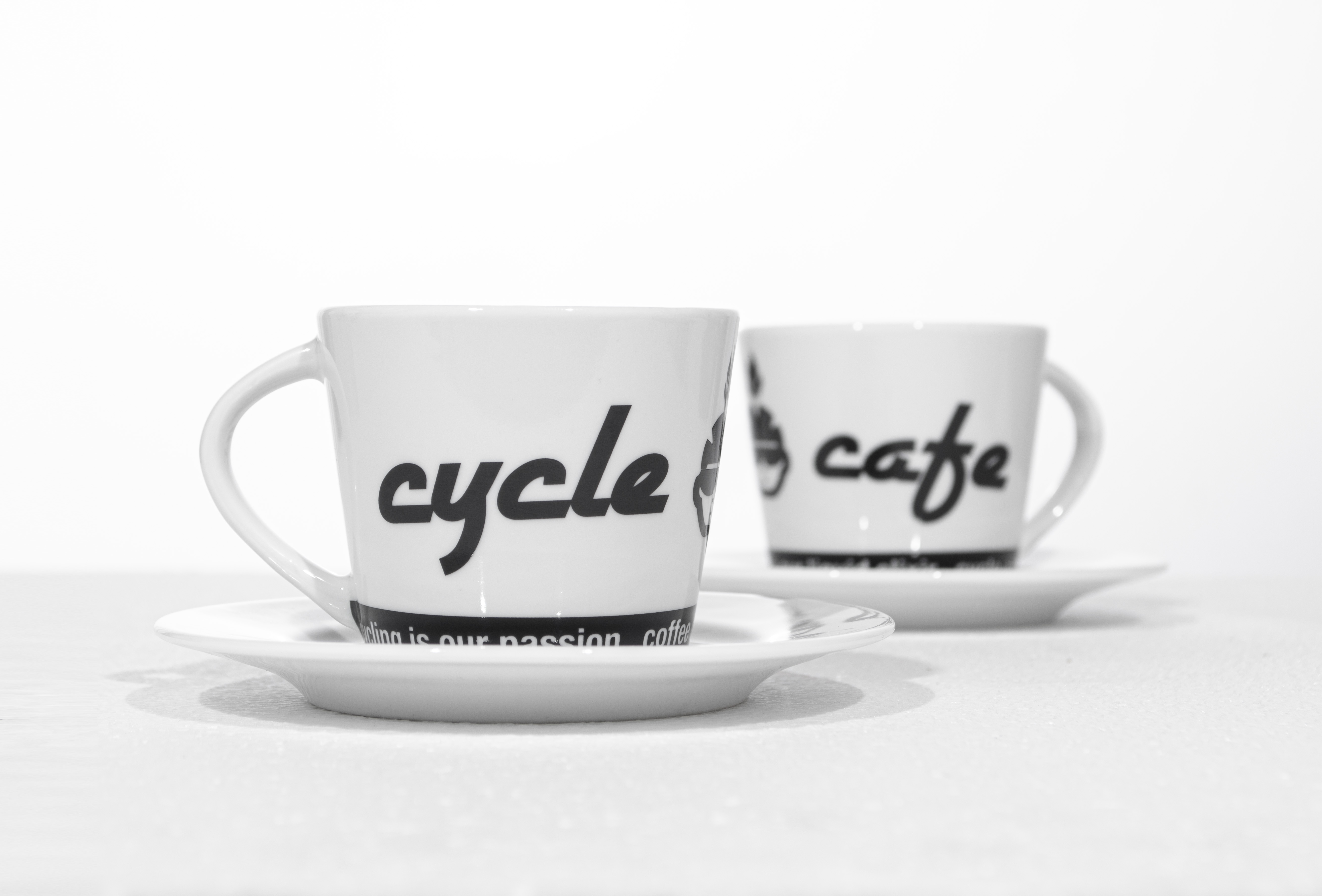 CycleCafe Espresso Tasse mit Untersetzer / NOW go RIDE